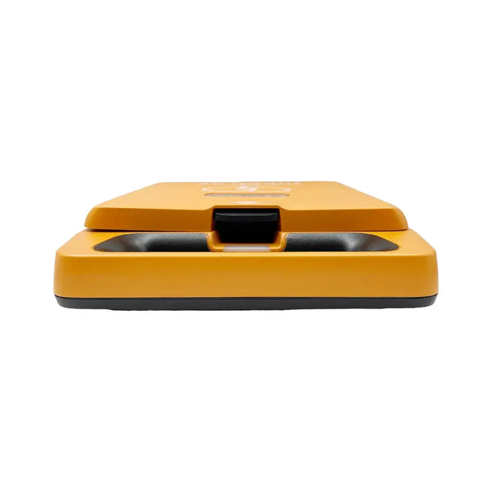 Mindray BeneHeart C1A V2 halfautomatische AED voorkant met gesloten klep